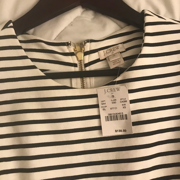 Black and white stripped dress brand new with tags - Picture 4 of 4